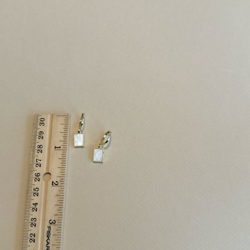 Minimalist geo hoop earrings #1377 - Picture 4 of 4